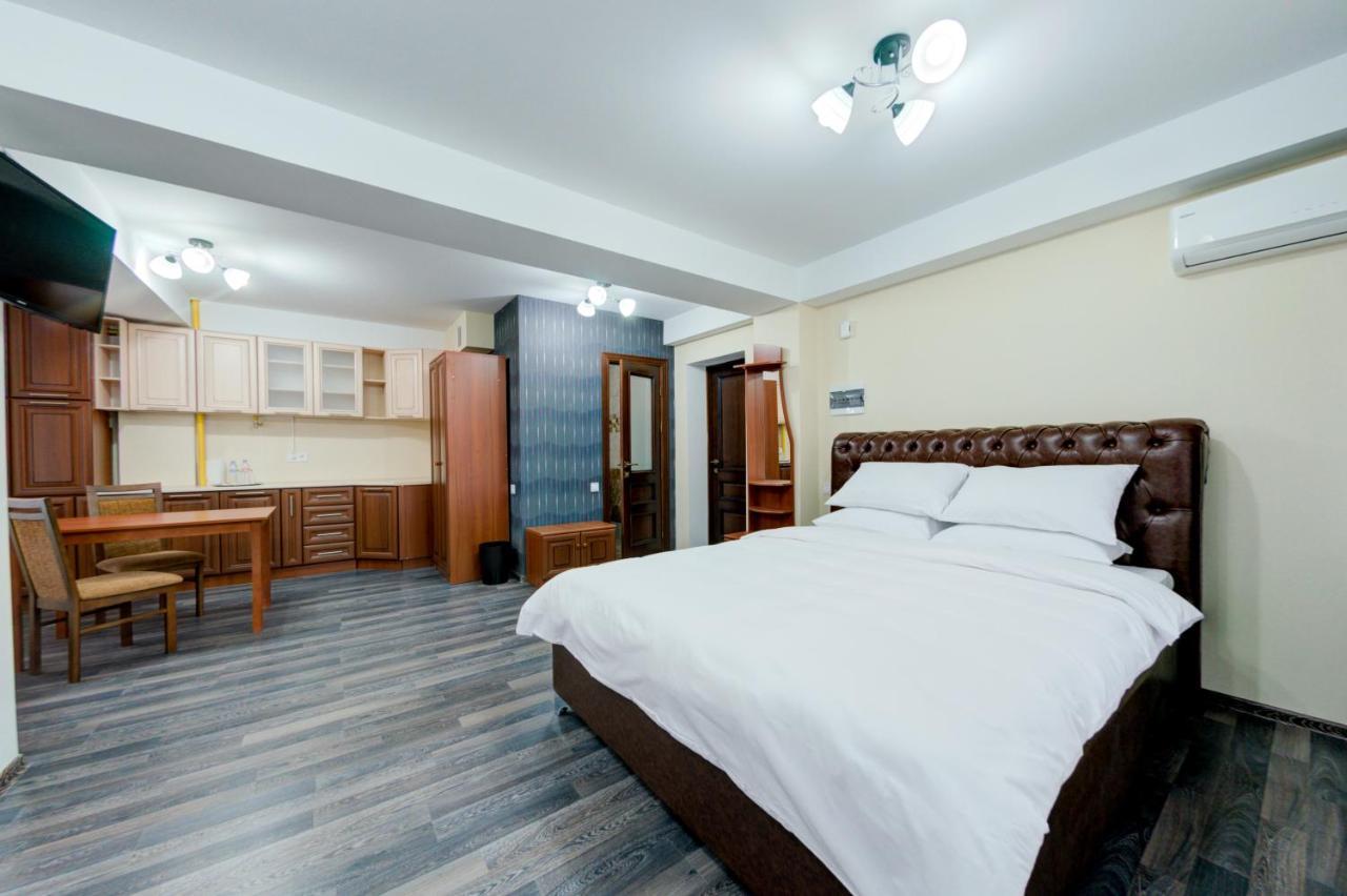 Catherine Hotel تشيسيناو المظهر الخارجي الصورة